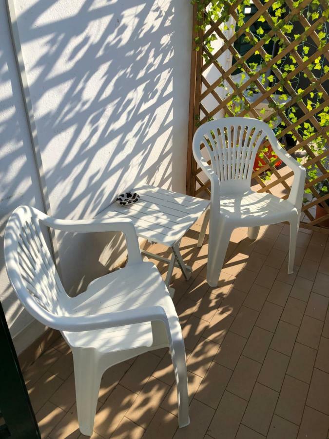 Da Paola Bed & Breakfast Pisa Bagian luar foto